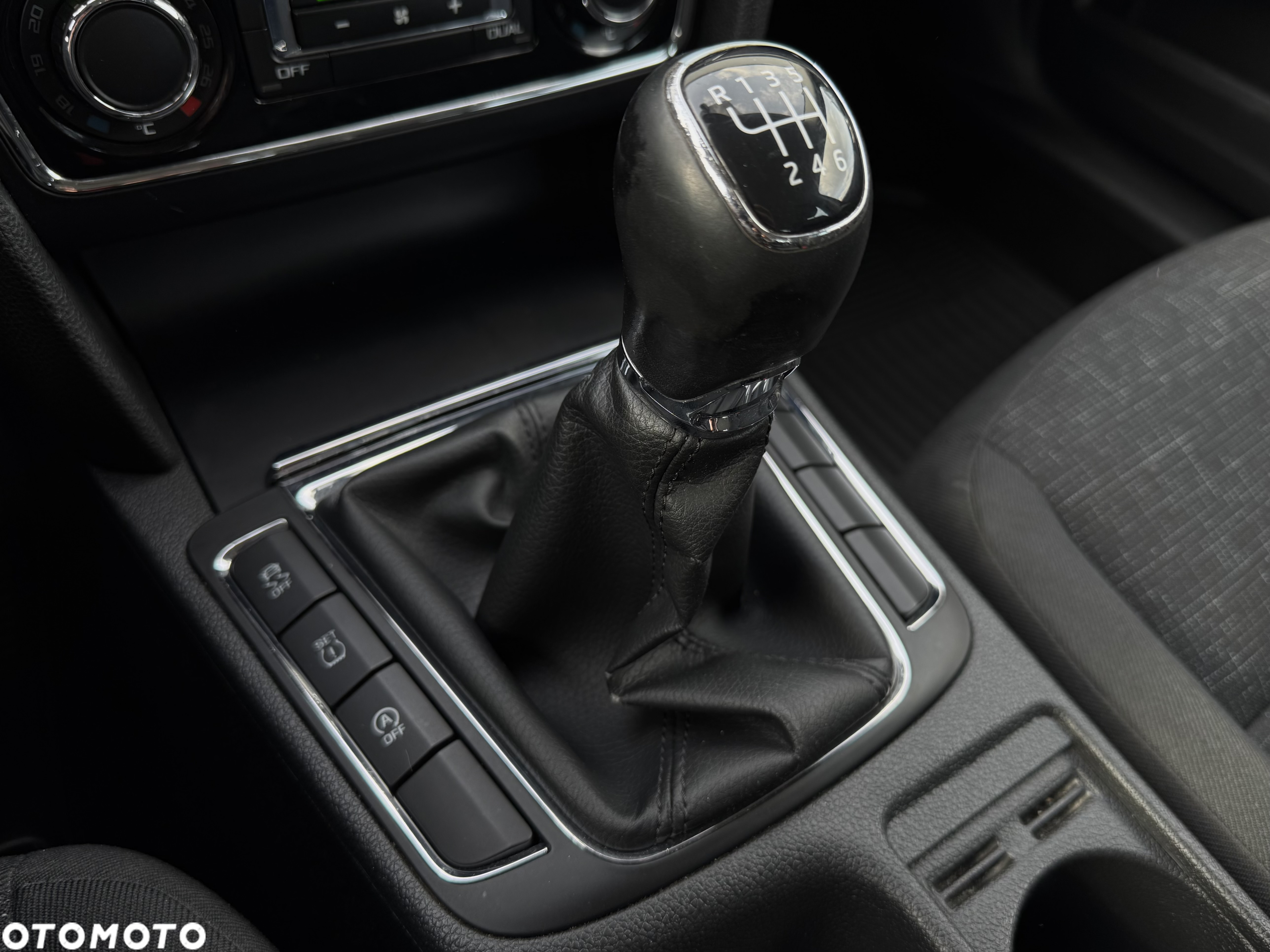Skoda Superb 1.6 TDI Active - 20