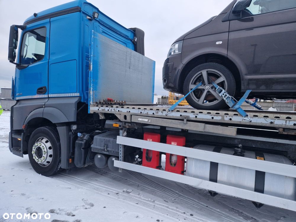 Mercedes-Benz Actros - 6