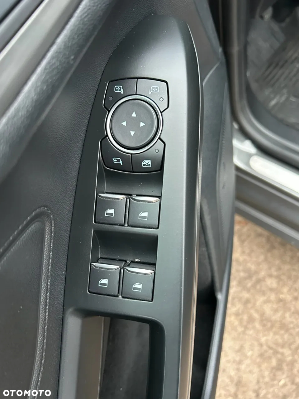 Ford Focus 2.0 EcoBlue Titanium - 26