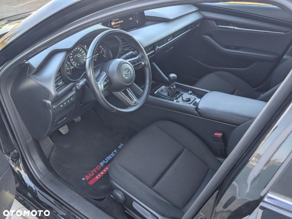 Mazda 3 - 11