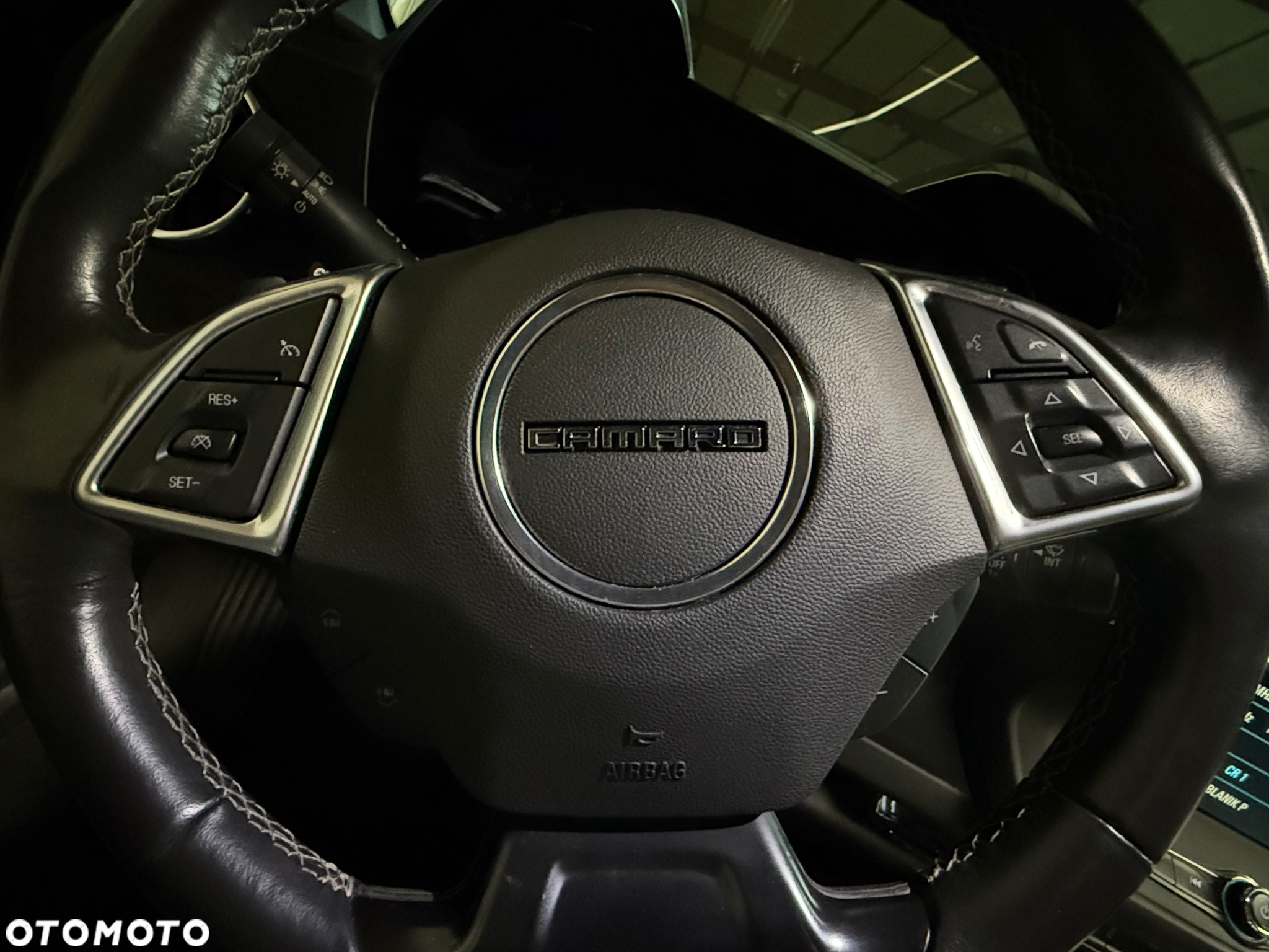 Chevrolet Camaro - 16