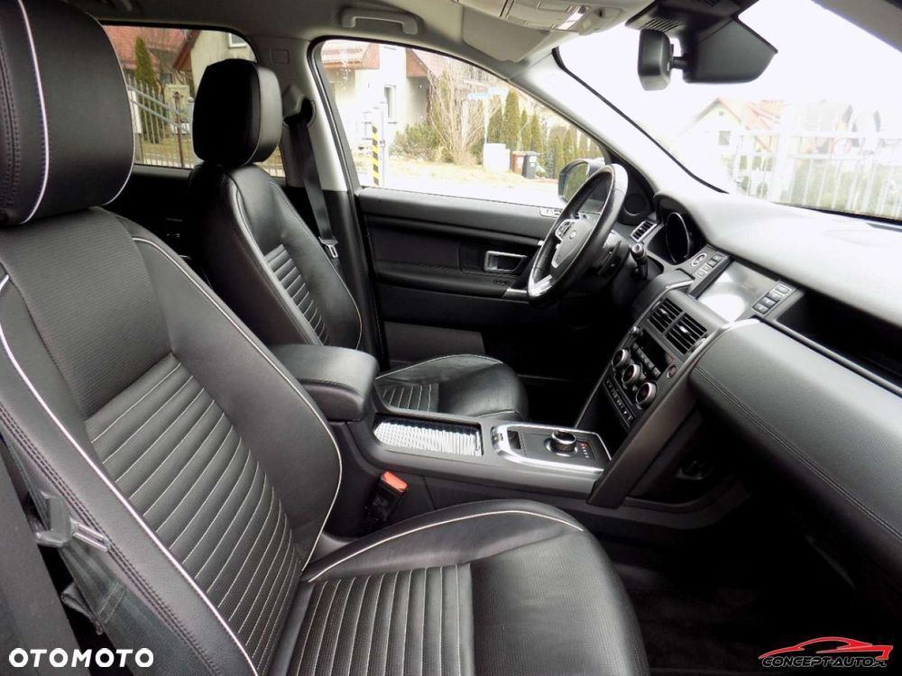 Land Rover Discovery Sport - 28
