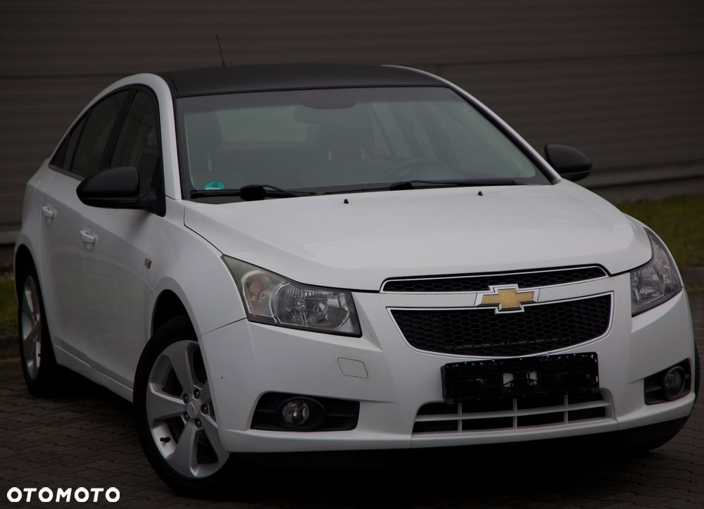 Chevrolet Cruze 1.8 LTZ - 12