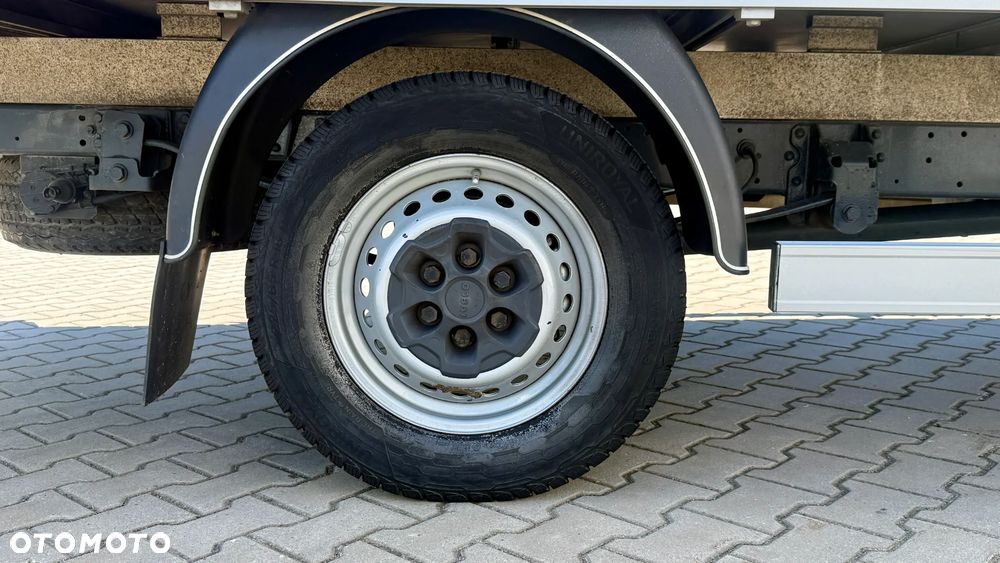 Iveco Daily 35S15 2.3 Diesel 150 KM MT6 Plandeka 8EP - 28