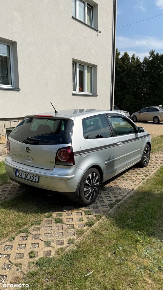 Volkswagen Polo 1.4 16V Sportline - 3