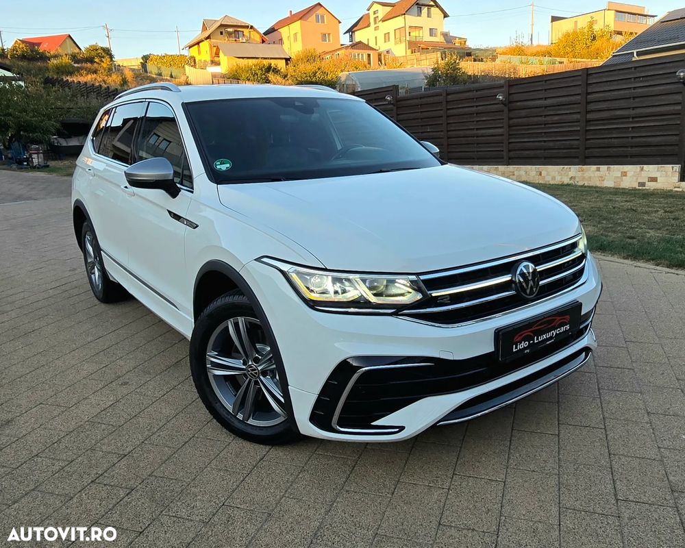 Volkswagen Tiguan - 2