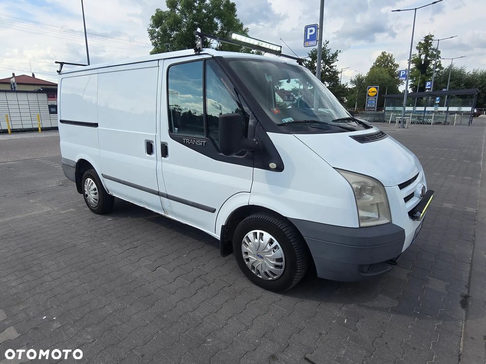 Ford Transit - 2