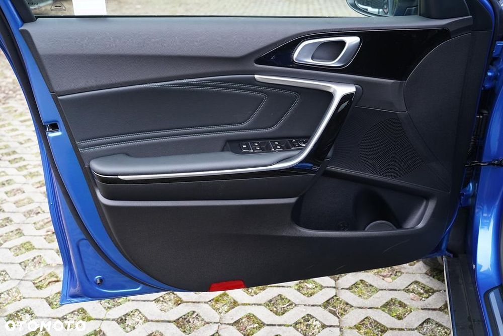 Kia XCeed 1.6 T-GDI Tribute DCT - 11