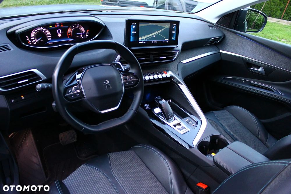 Peugeot 3008 BlueHDi 130 Stop & Start EAT8 Allure - 26