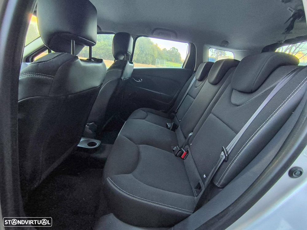Renault Clio Sport Tourer 0.9 TCE Luxe - 9