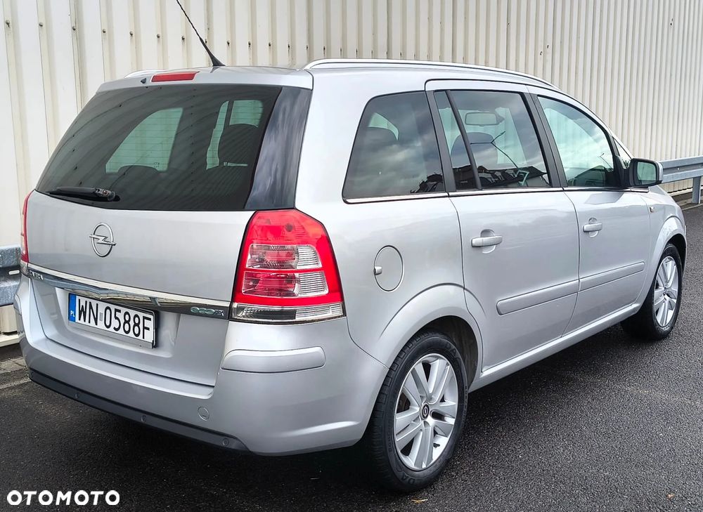Opel Zafira 1.7 CDTI ecoFLEX Edition - 4