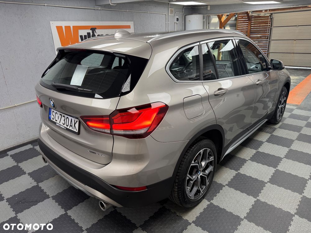 BMW X1 xDrive20i - 7