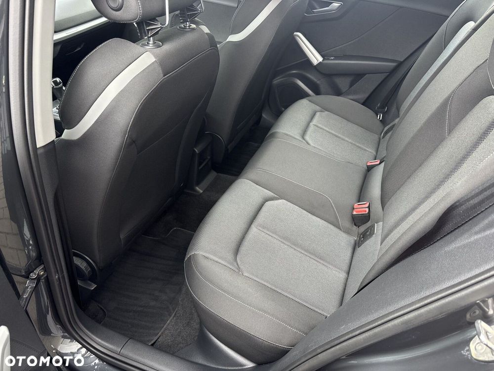 Audi Q2 - 25