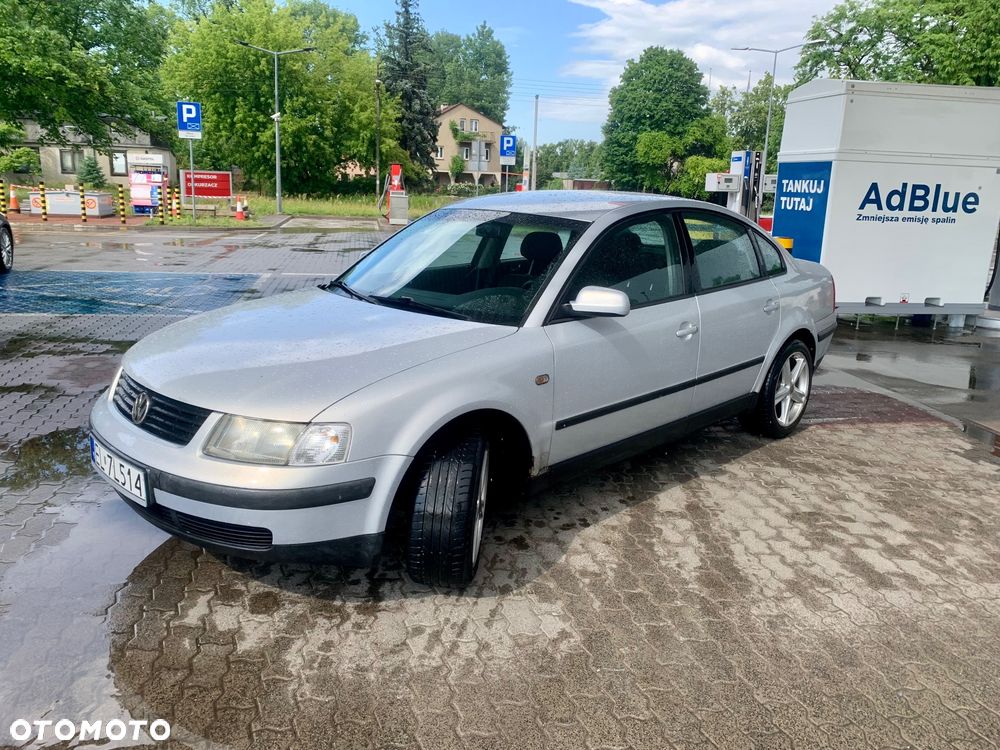 Volkswagen Passat 1.8 Highline - 3