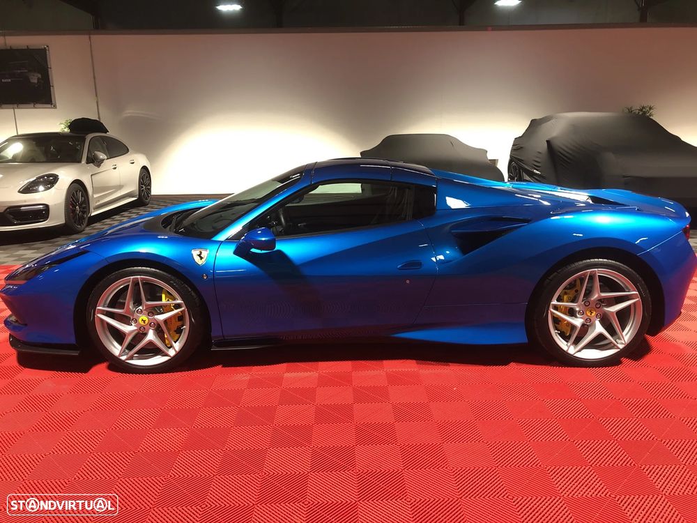 Ferrari F8 Tributo Spider - 10