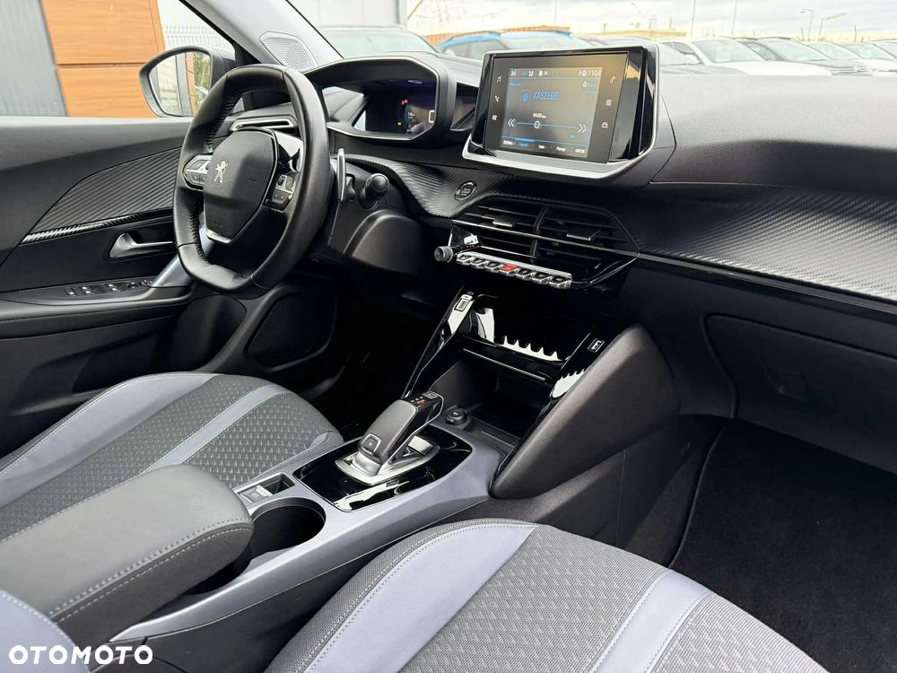 Peugeot 2008 BlueHDi 130 EAT8 Allure - 19