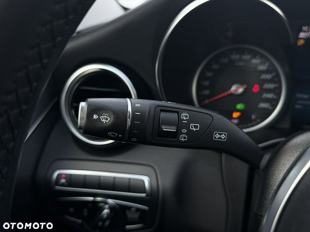 Mercedes-Benz Klasa C - 21