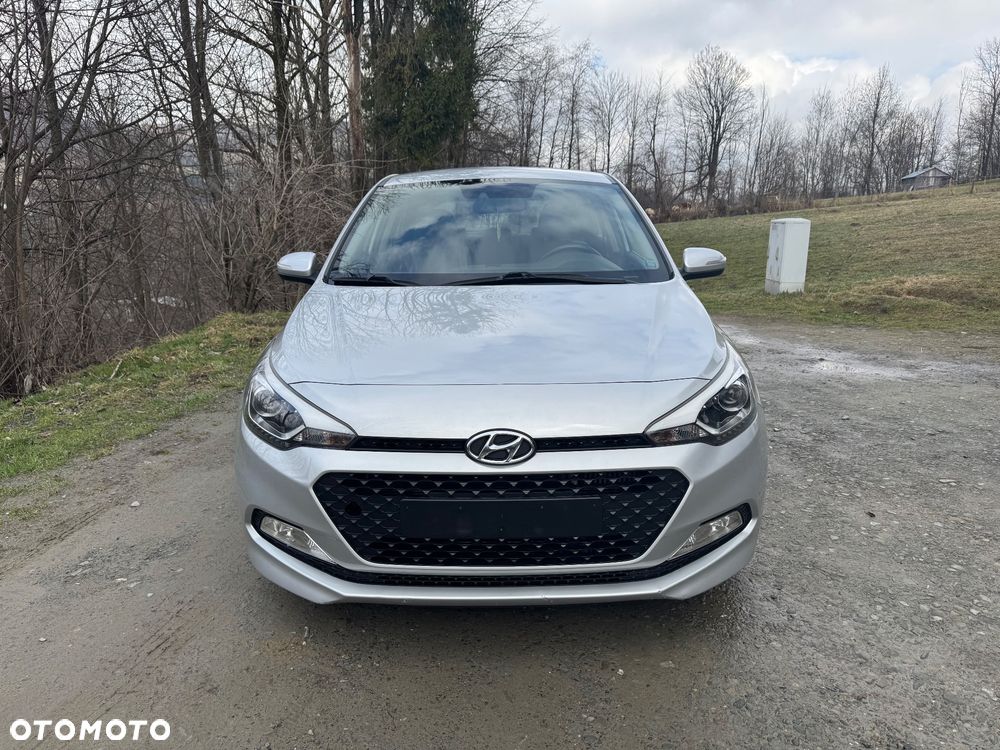 Hyundai i20 1.1 CRDi 5 Star Edition - 3