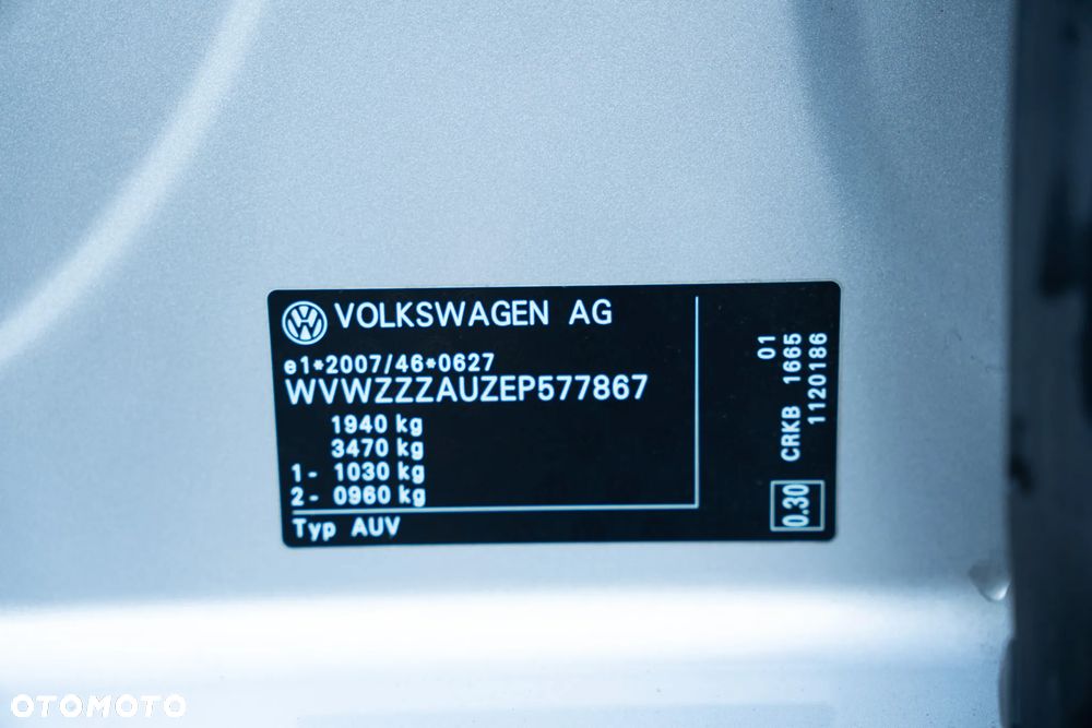 Volkswagen Golf 1.6 BlueTDI DSG Comfortline - 37