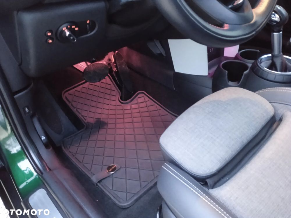 MINI Cooper S Sport-Aut - 22