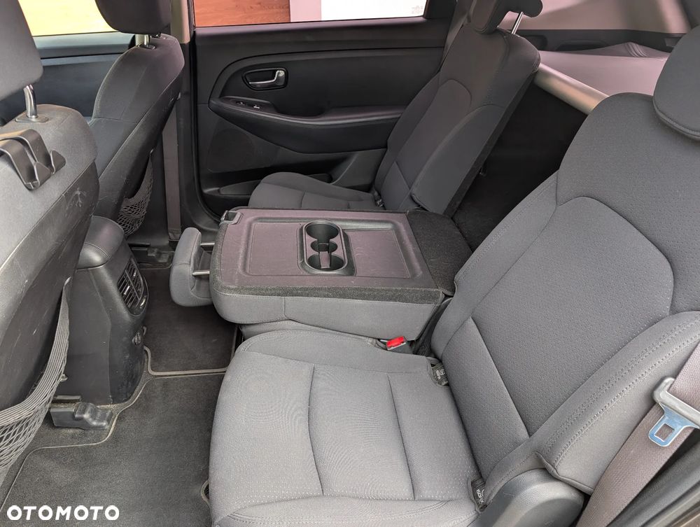 Kia Carens 1.6 GDI Edition 7 - 19