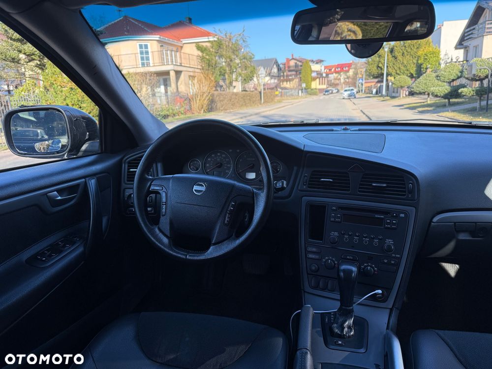 Volvo XC 70 AWD Momentum - 20