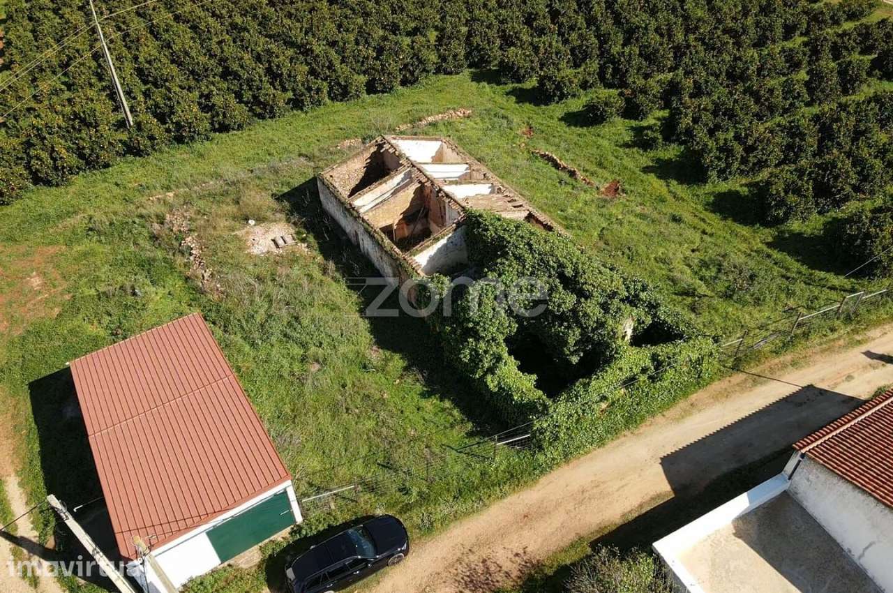 Moradia com 250m2 para recuperar em Carrasqueiro, Paderne, Albufeira - Grande imagem: 3/35