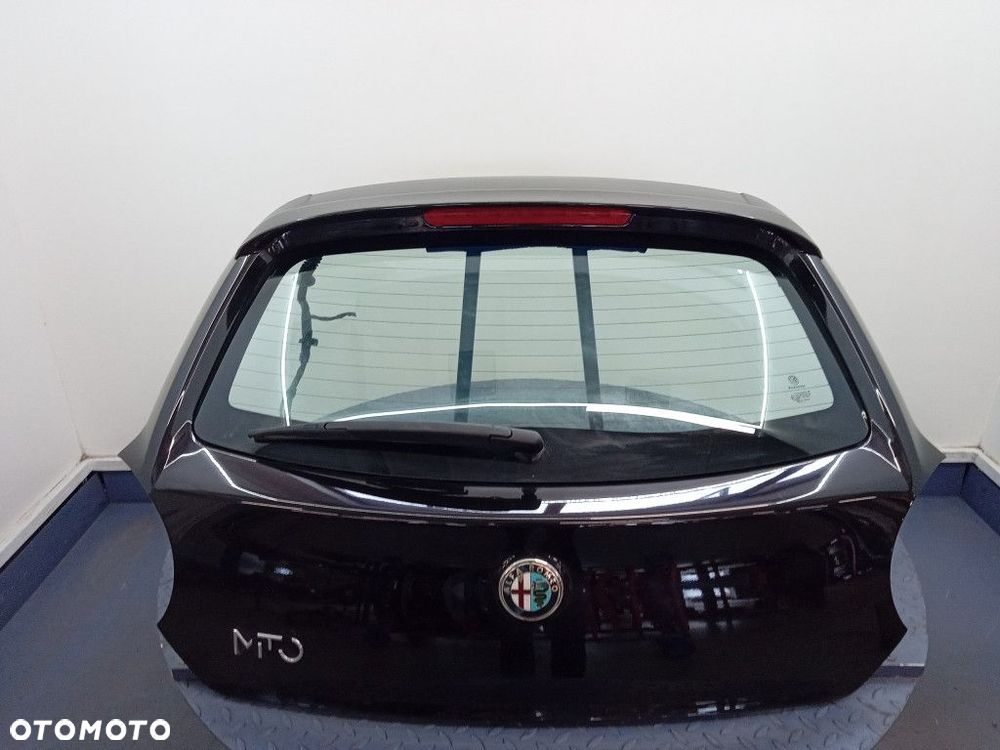 ALFA ROMEO MITO TYLNA KLAPA BAGAŻNIKA 805/A NERO - 1