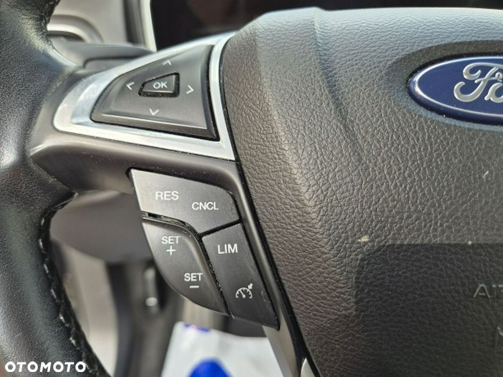 Ford Mondeo - 21