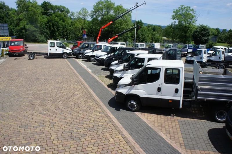 Iveco 35C14 doka brygadówka wywrotka skrzynia żuraw - 15