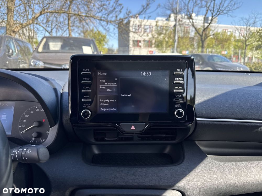 Toyota Yaris 1.5 Comfort CVT - 18