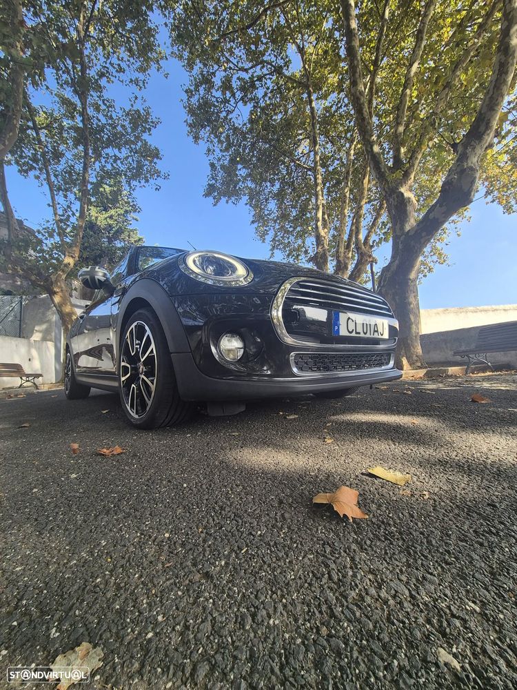 MINI Cabrio Cooper Auto. Essential - 21