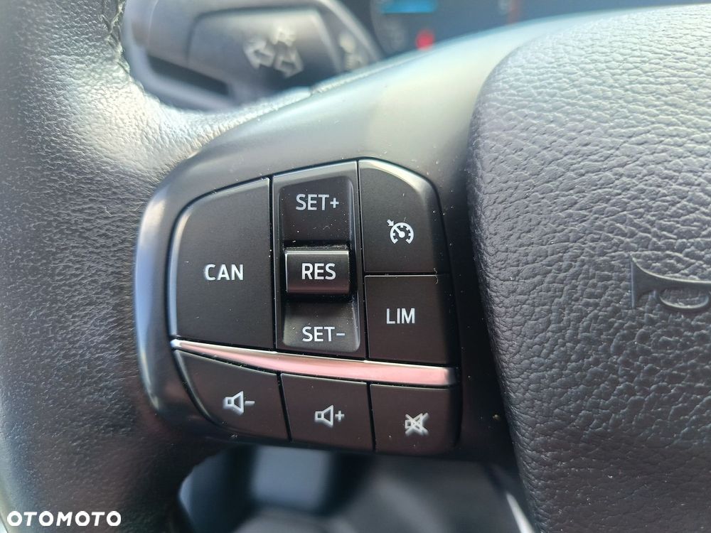 Ford Transit - 12