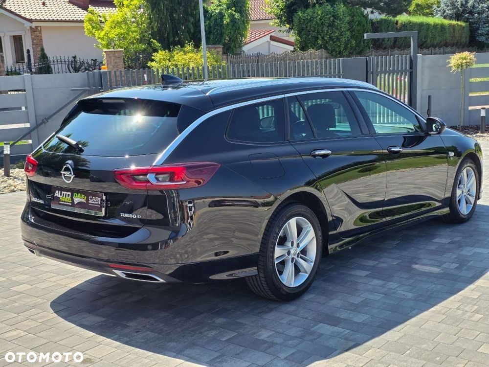 Opel Insignia - 38
