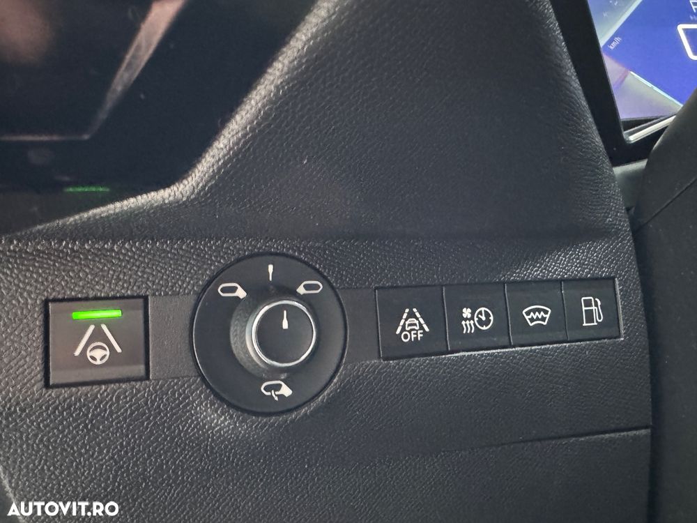 DS Automobiles DS 7 Crossback - 33