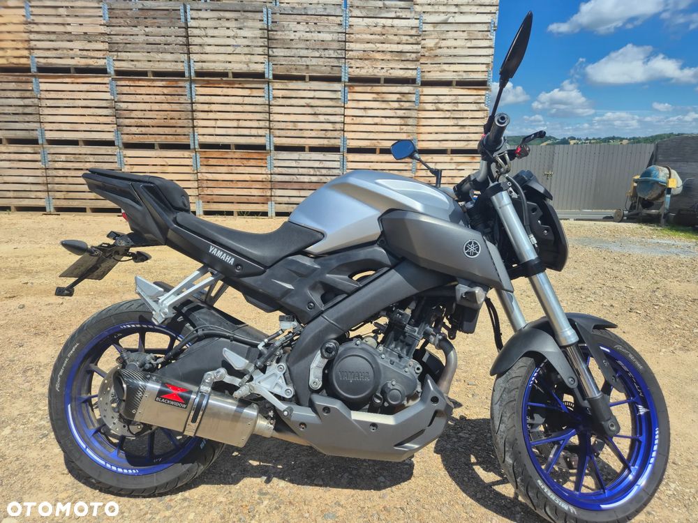 Yamaha MT - 2