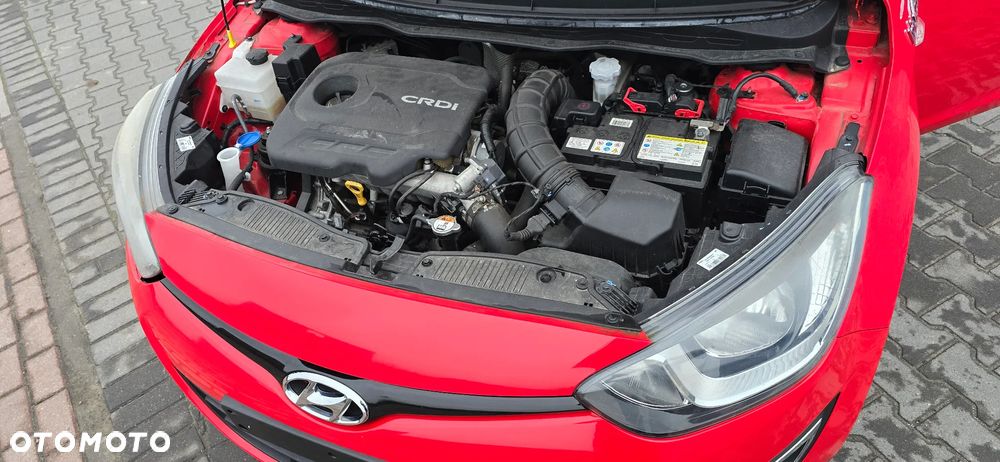 Hyundai i20 1.1 CRDi - 18