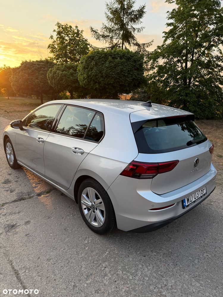 Volkswagen Golf 1.0 TSI Life - 2