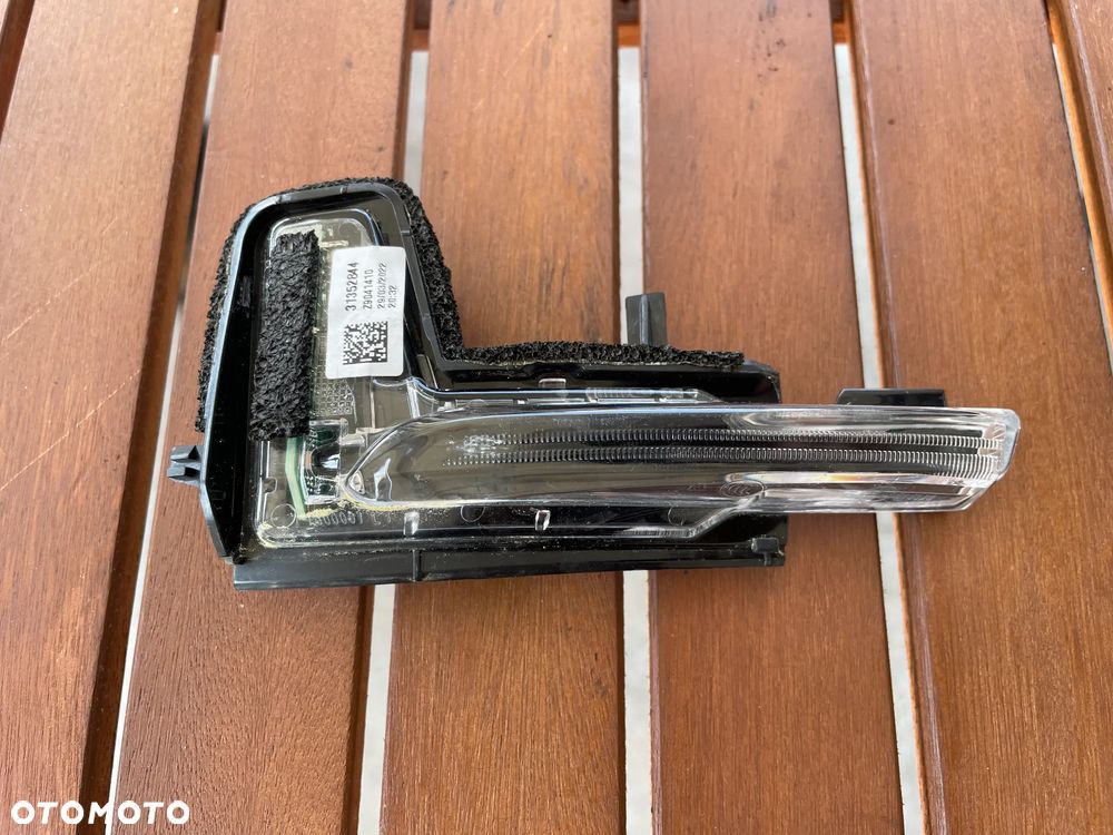 Lusterko kierunkowskaz LEWY 31385685 AT-607 VOLVO XC60 II XC90 II - 1