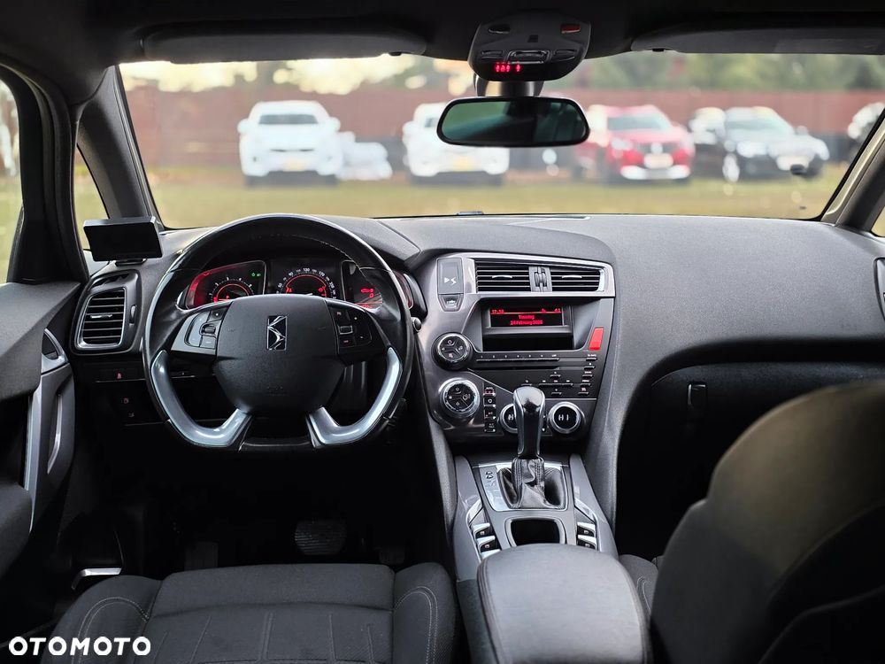 Citroën DS5 THP 155 Chic - 21