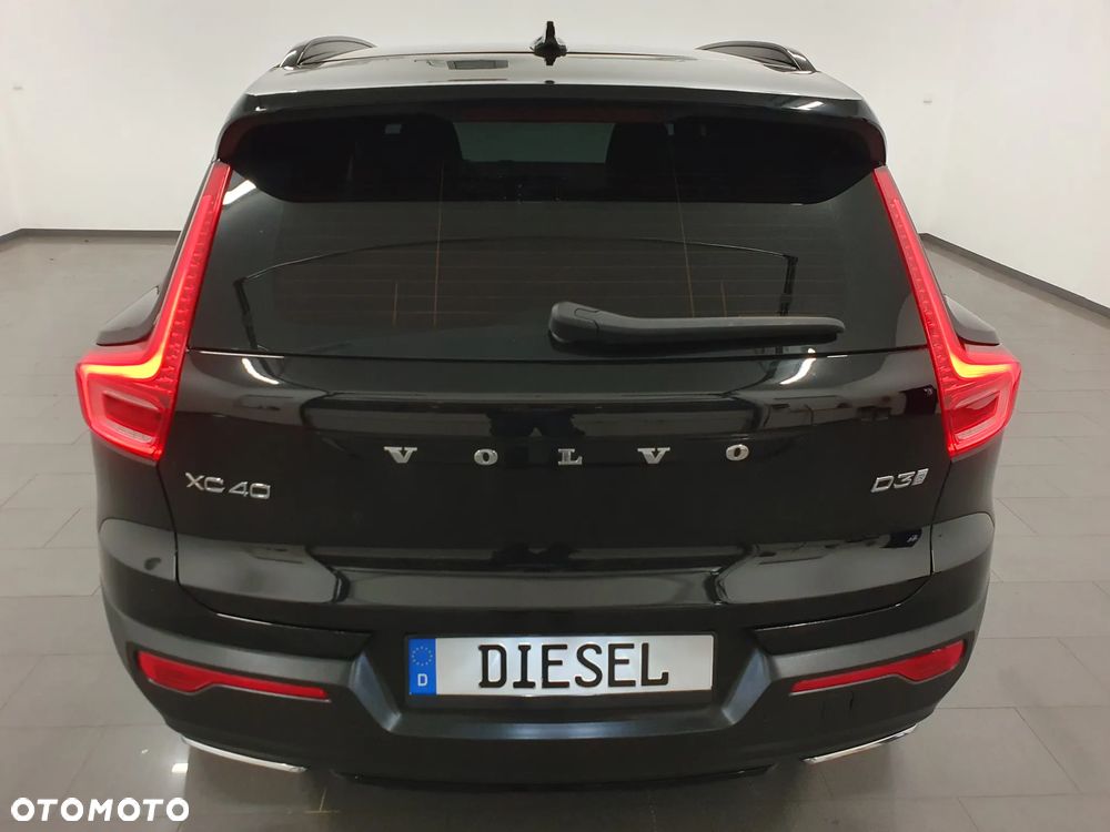 Volvo XC 40 D3 R-Design - 35