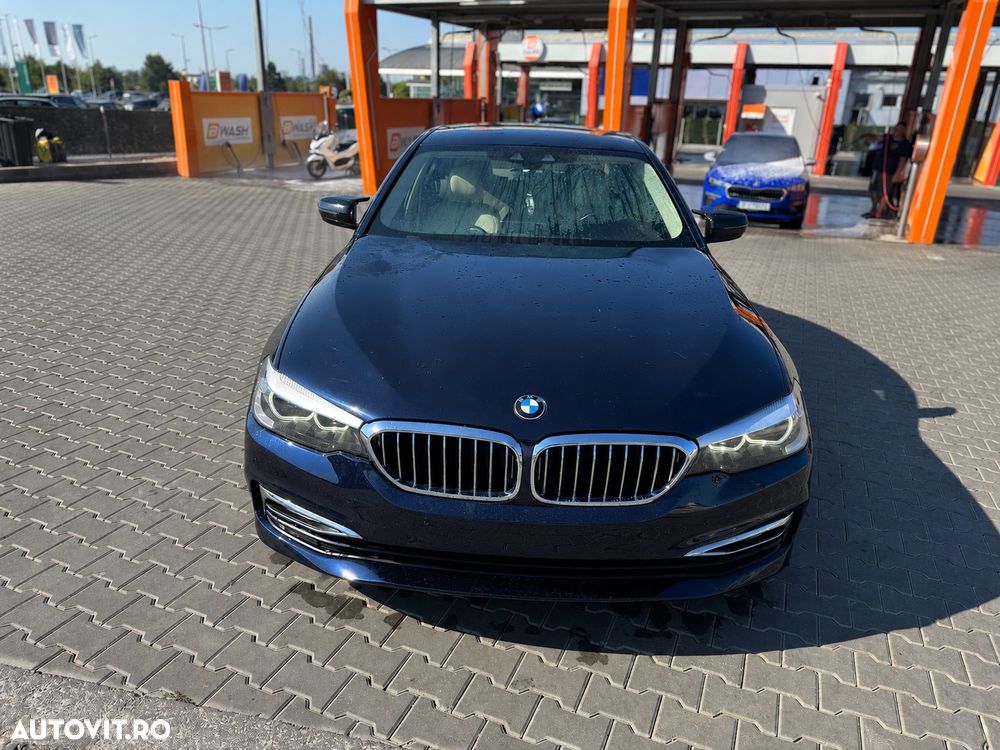 BMW Seria 5 530d xDrive AT - 2