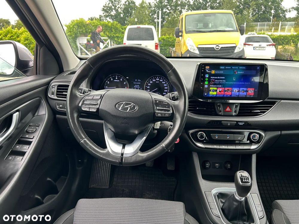 Hyundai i30 1.5 DPI Modern - 16
