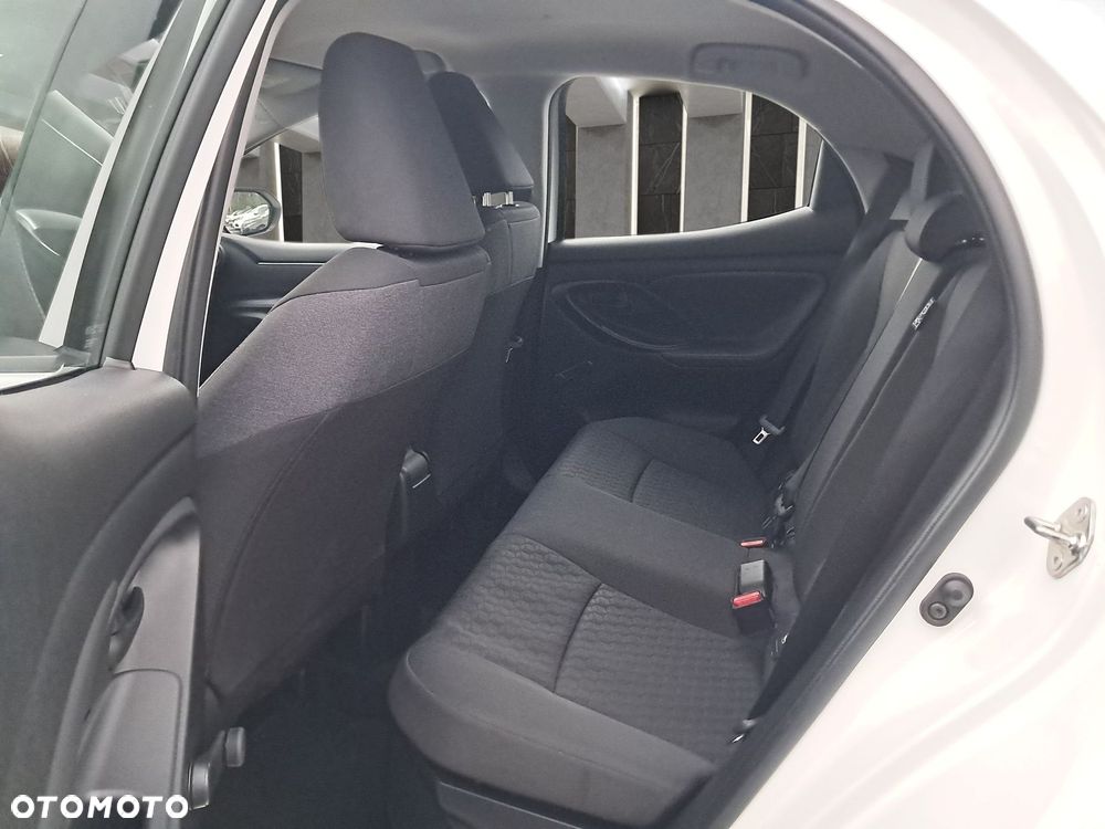 Toyota Yaris Hybrid 1.5 Comfort - 22