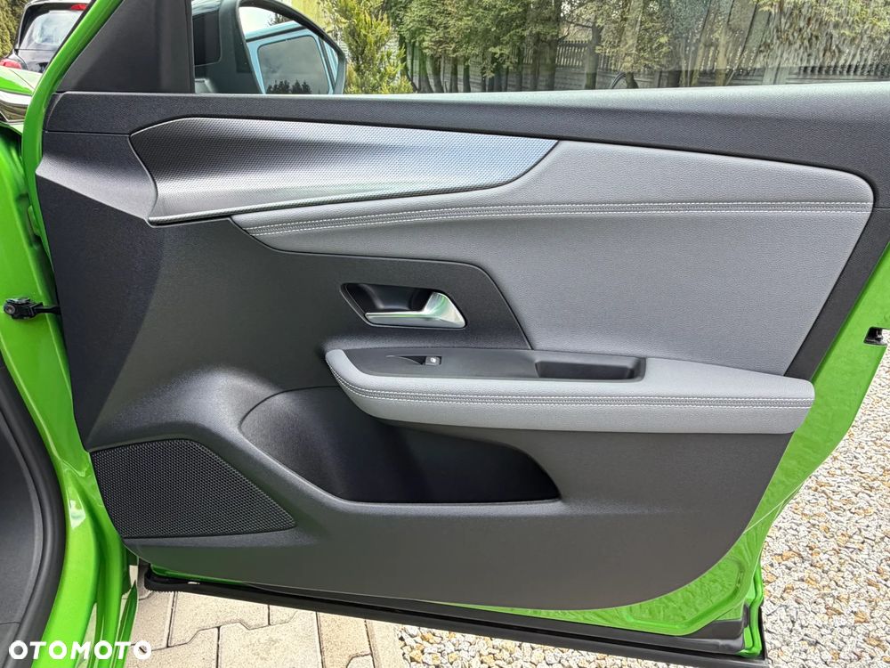 Opel Mokka 1.2 T Elegance S&S - 25