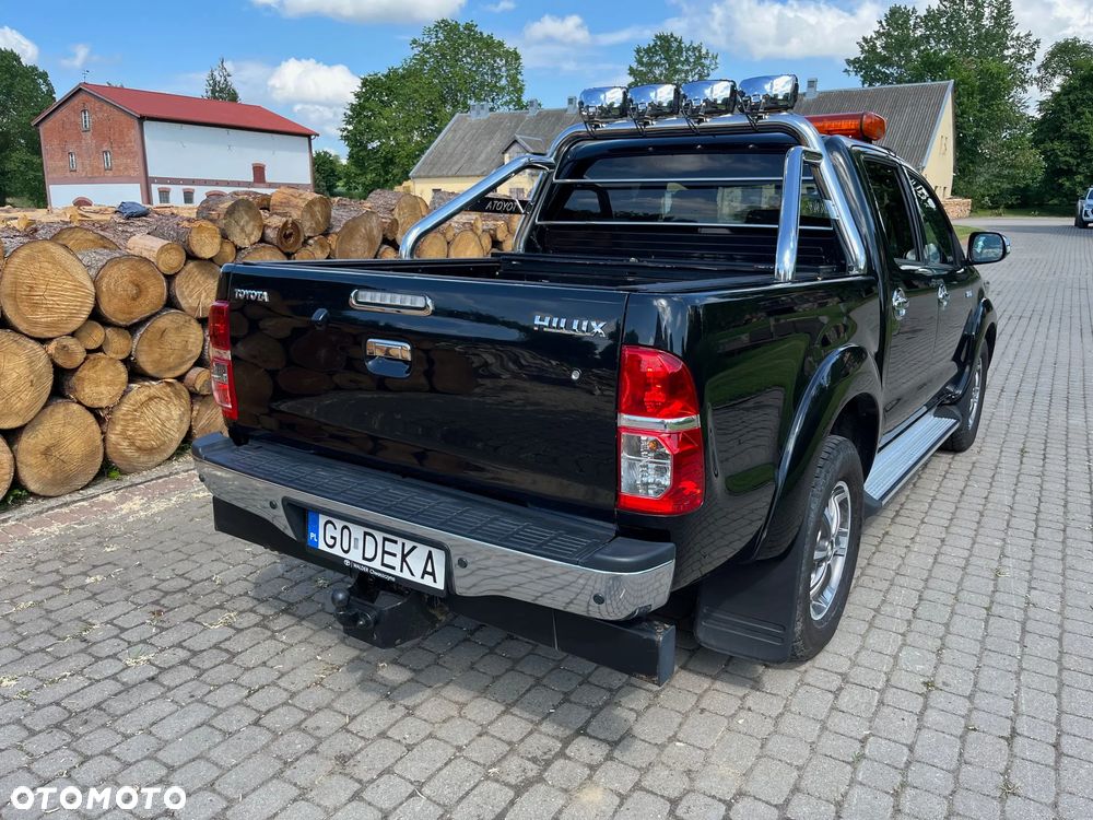 Toyota Hilux 3.0 D-4D SR5 - 6