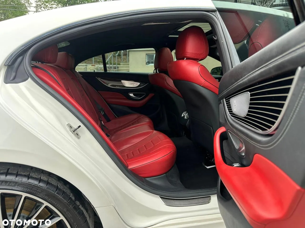 Mercedes-Benz CLS - 7
