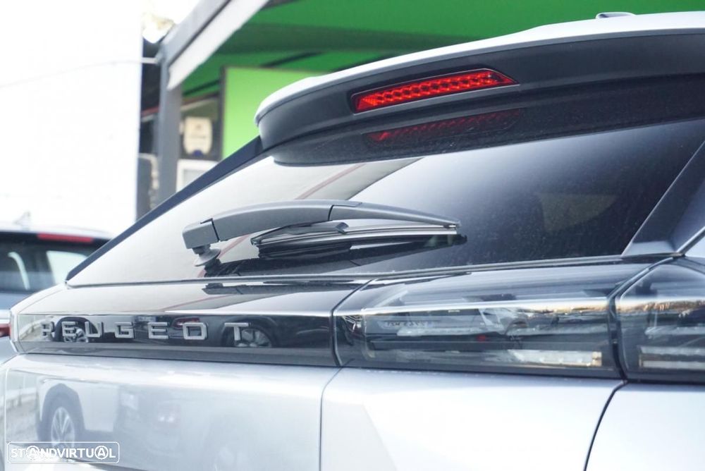 Peugeot e-2008 54 kWh Allure - 27