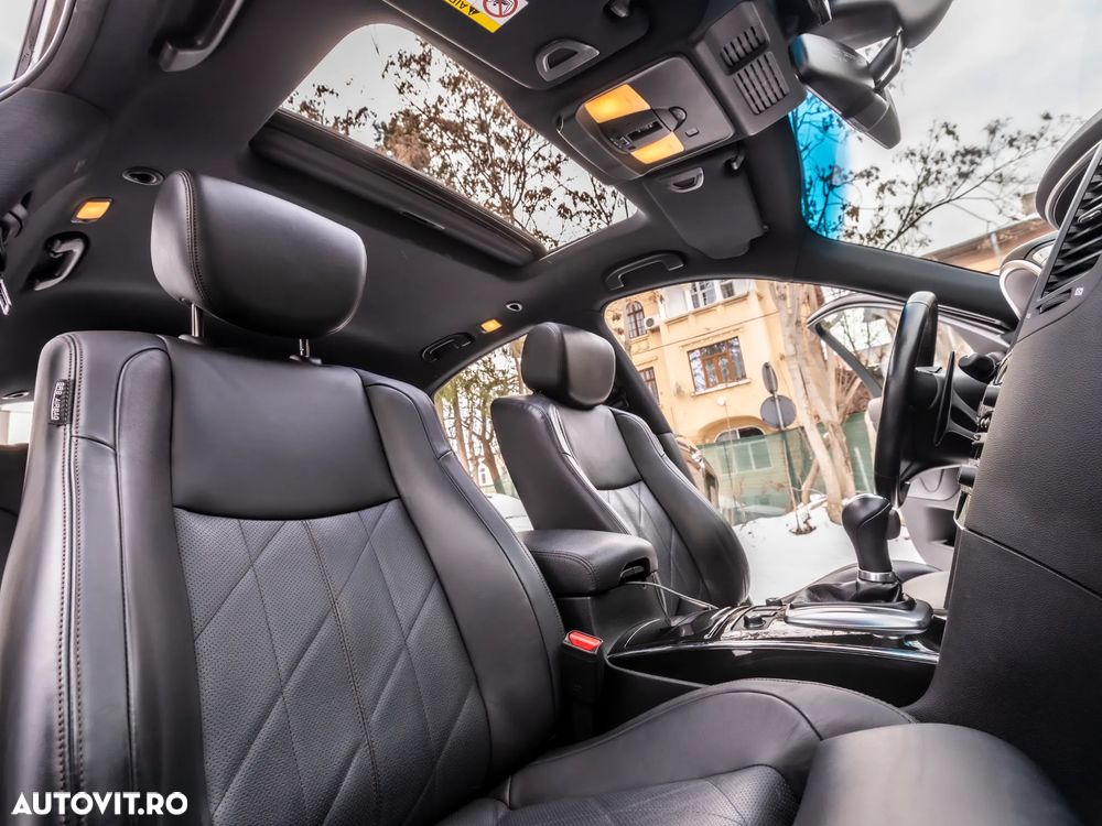 Infiniti QX70 5.0 AWD Aut. S Premium - 5