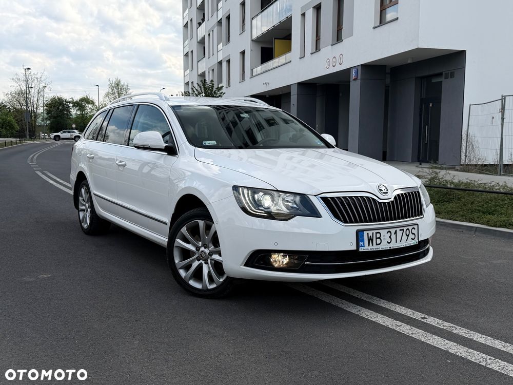 Skoda Superb 2.0 TSI L&K DSG - 14